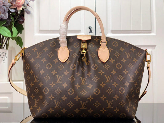 Alice Bags- Louis Vuittons  - 15927