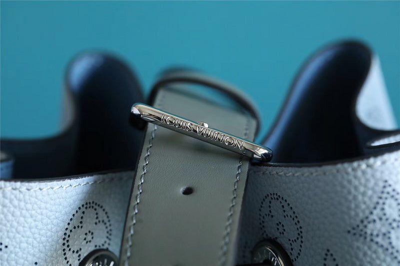 Alice bags - Louis Vuittons  - 7907