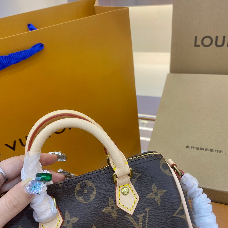 Alice bags - Louis Vuittons  - 15071