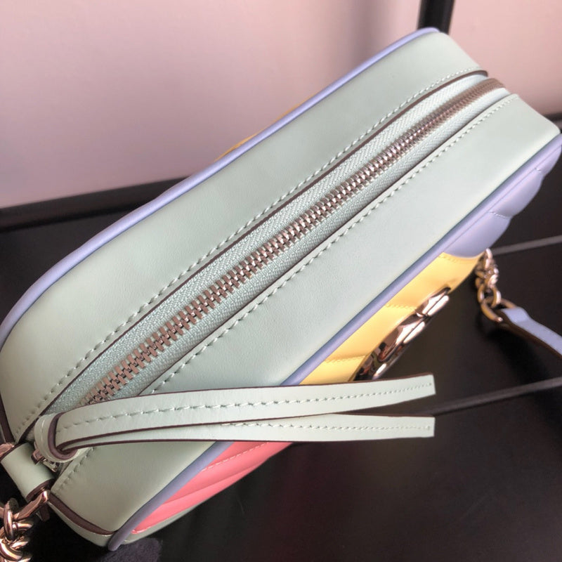 Gucci   Luxury Bags  1180