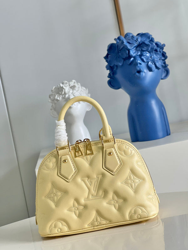Alice Bags- Louis Vuittons  - 16714
