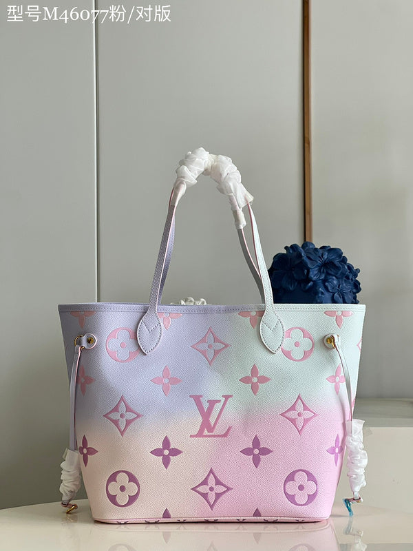 Alice Bags- Louis Vuittons  - 16621