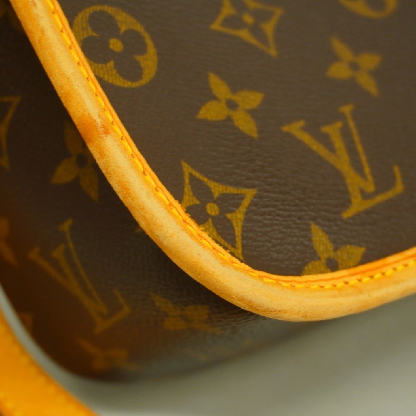 Louis Vuitton  Shoulder Bag