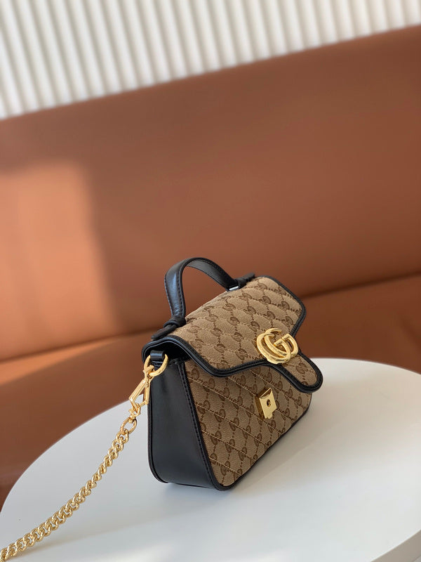 Gucci  Luxury -  Bags - 452