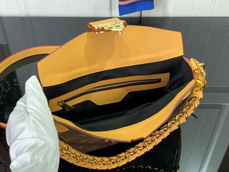 Alice bags - Louis Vuittons  - 15244