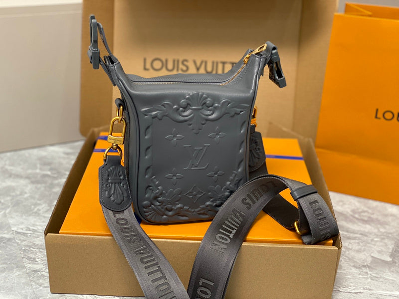 Alice bags - Louis Vuittons  - 15480