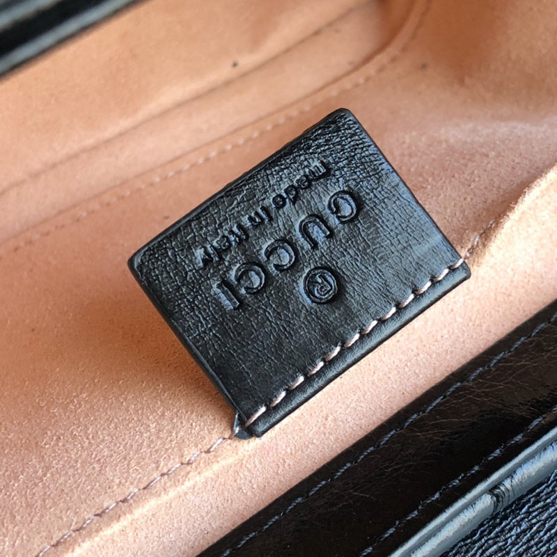 Gucci   Luxury Bags  1210