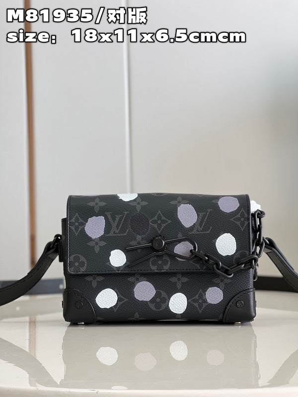 Alice Bags- Louis Vuittons  - 15895