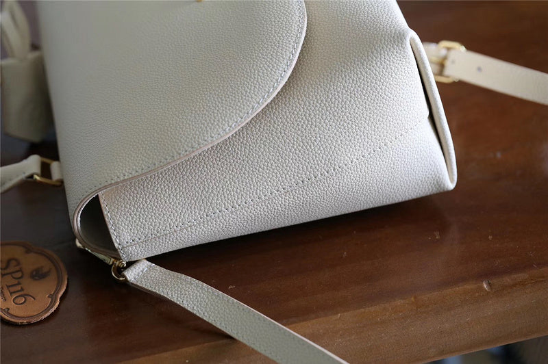 Alice bags - Louis Vuittons  - 7874