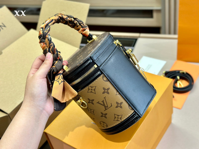 Alice bags - Louis Vuittons  - 15045