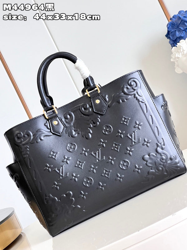 Alice bags - Louis Vuittons  - 15477