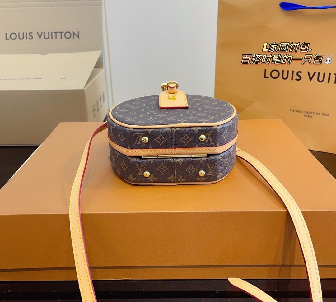 Louis Vuitton Boite Chapeau Souple MM Monogram Canvas Handbag ( Lushentic Version )
