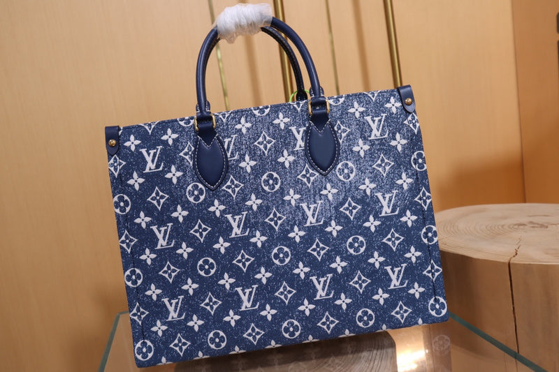 Alice Bags- Louis Vuittons  - 16717
