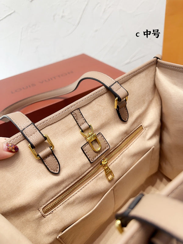 Alice bags - Louis Vuittons  - 15132