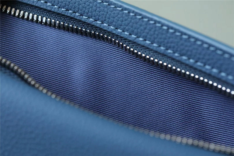 Alice bags - Louis Vuittons  - 9982