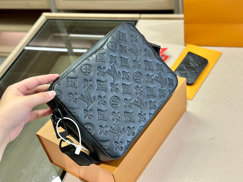 Alice bags - Louis Vuittons  - 14920