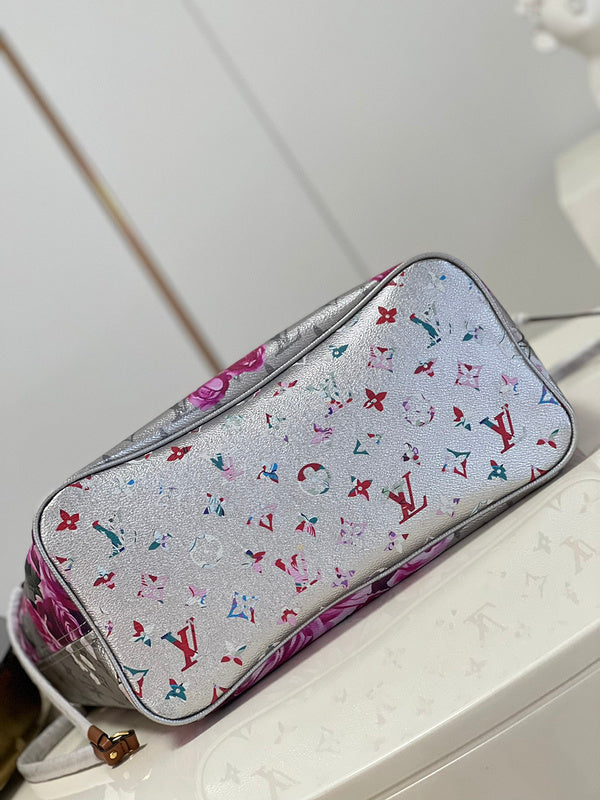 Alice Bags- Louis Vuittons  - 16205