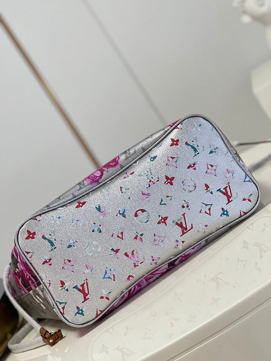 Alice Bags- Louis Vuittons  - 16205