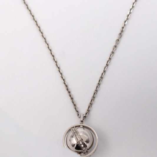 Louis Vuitton  Metal Necklace