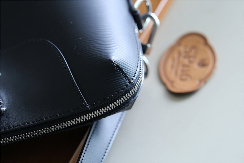 Alice bags - Louis Vuittons  - 9878