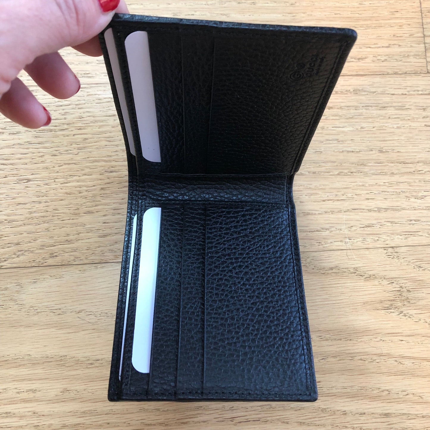 Gucci GG Canvas Bi-fold Wallet in Black