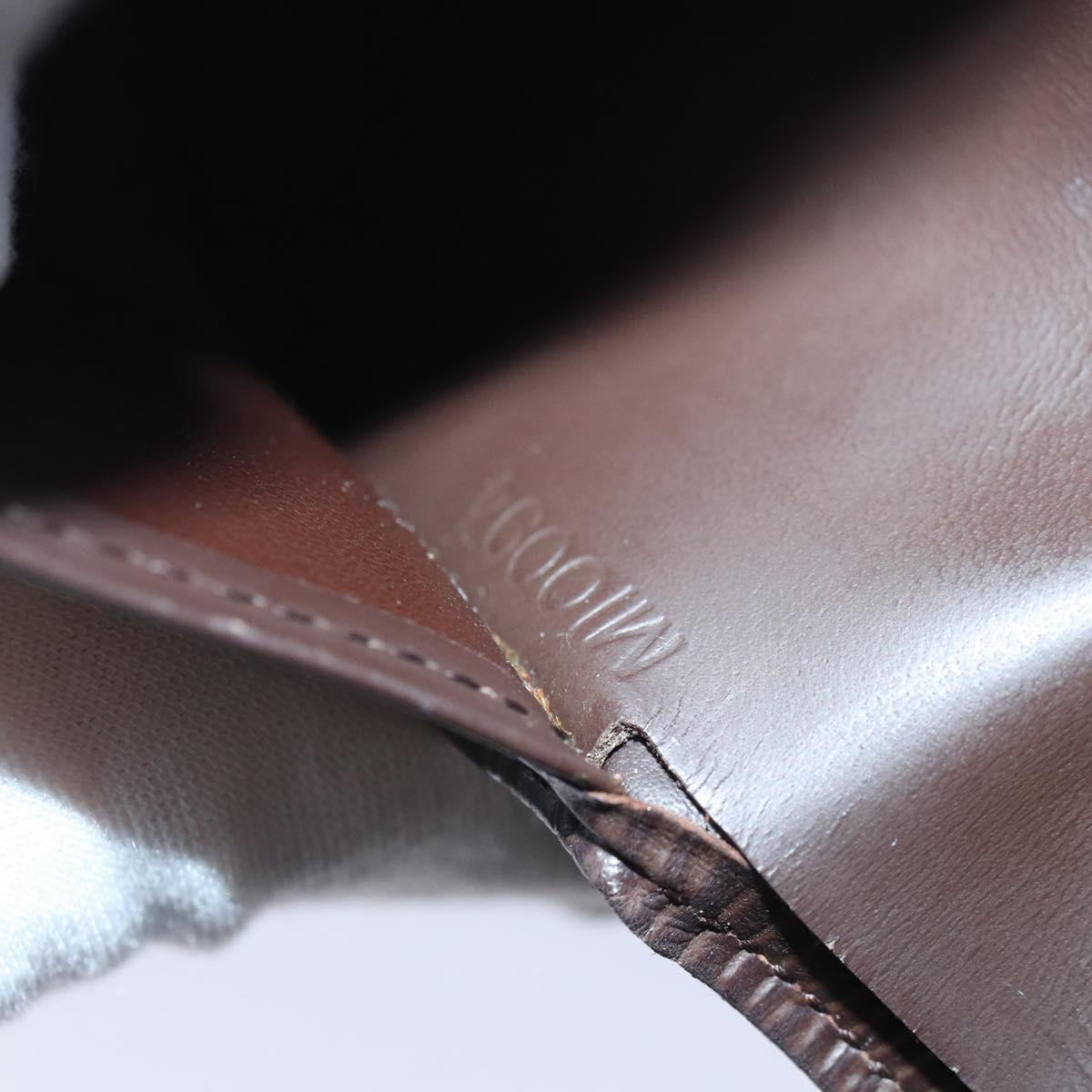 LOUIS VUITTON Epi Porte Monnaie Billets Viennois Mocha M6324D LV Auth bs16925