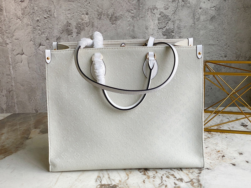 Alice Bags- Louis Vuittons  - 16528