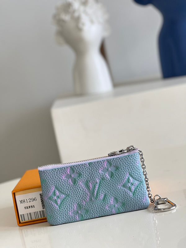 Alice Bags- Louis Vuittons  - 16392