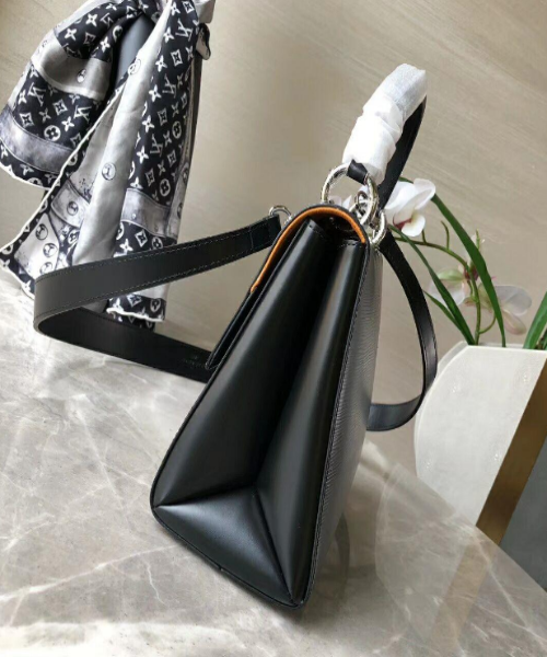 Louis Vuitton Grenelle MM Epi Leather Noir
