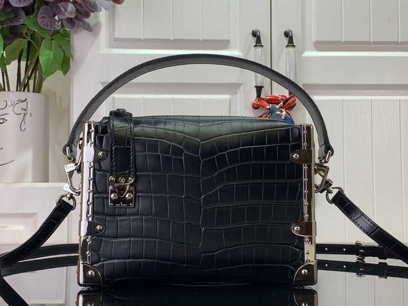 Alice bags - Louis Vuittons  - 15219