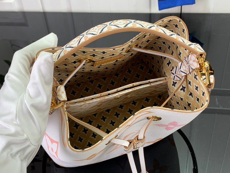 Alice bags - Louis Vuittons  - 15239