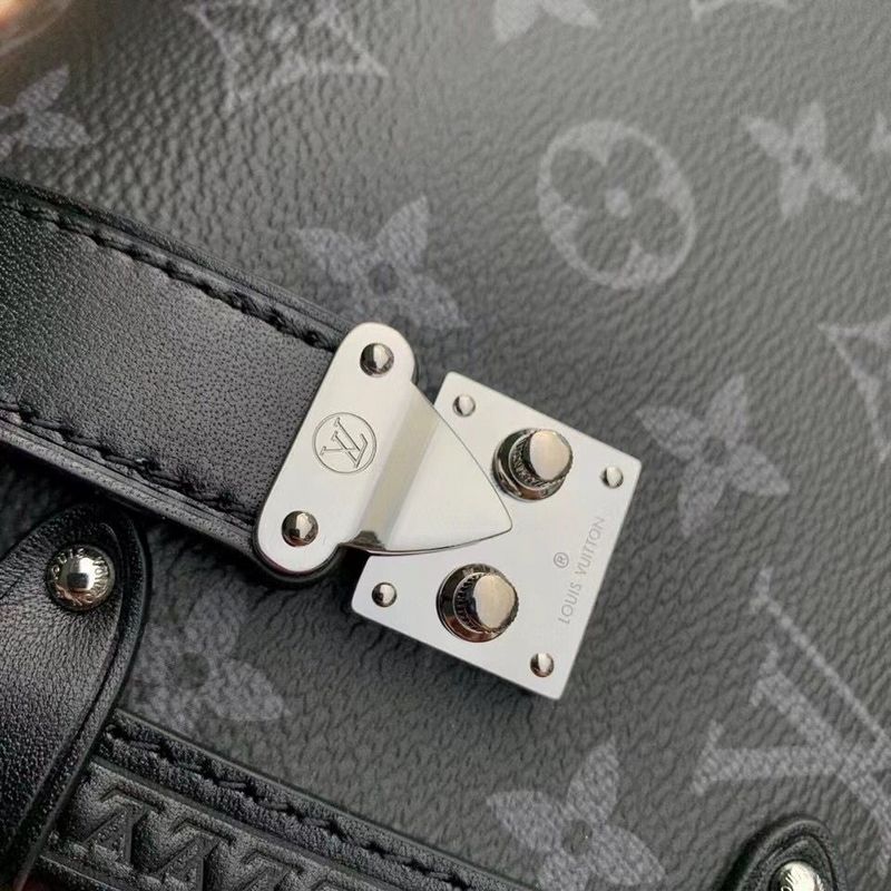 Alice Bags- Louis Vuittons  - 15968