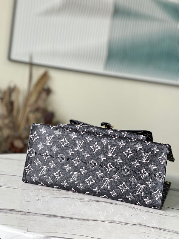 Alice Bags- Louis Vuittons  - 16485