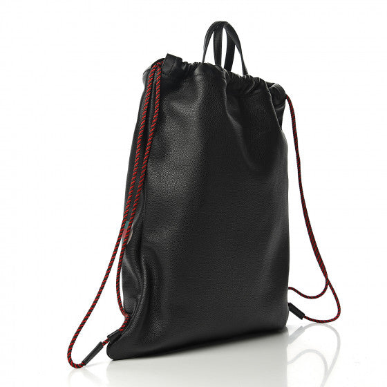 Gucci Logo-Print Drawstring Backpack in Black