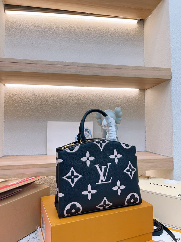 Alice bags - Louis Vuittons  - 14979