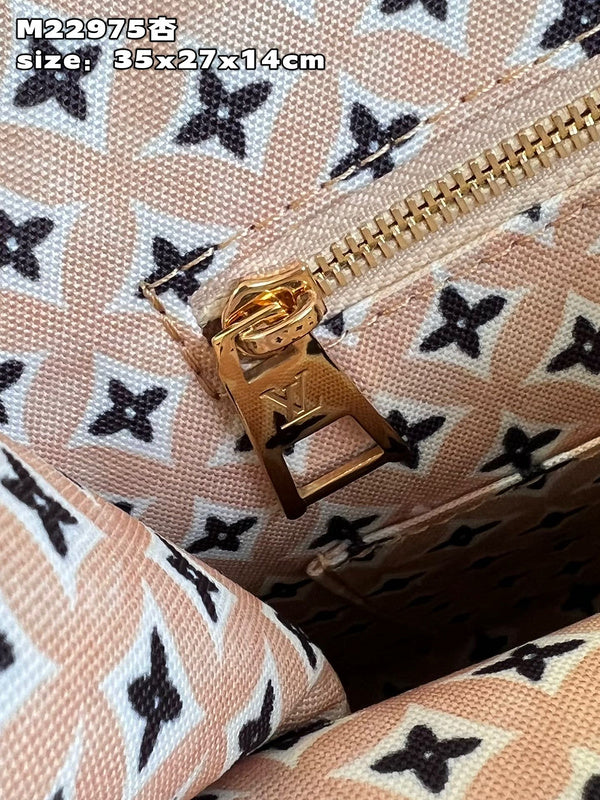 Alice bags - Louis Vuittons  - 15147
