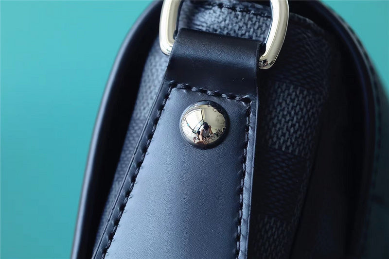 Alice bags - Louis Vuittons  - 10317