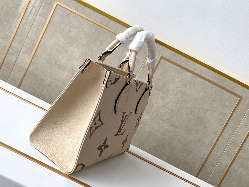 Alice Bags- Louis Vuittons  - 16403