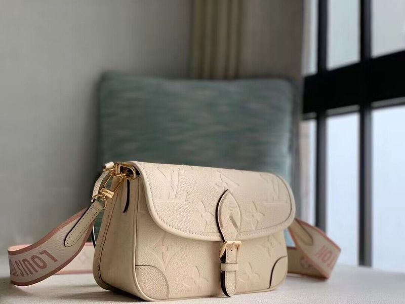 Alice bags - Louis Vuittons  - 15618