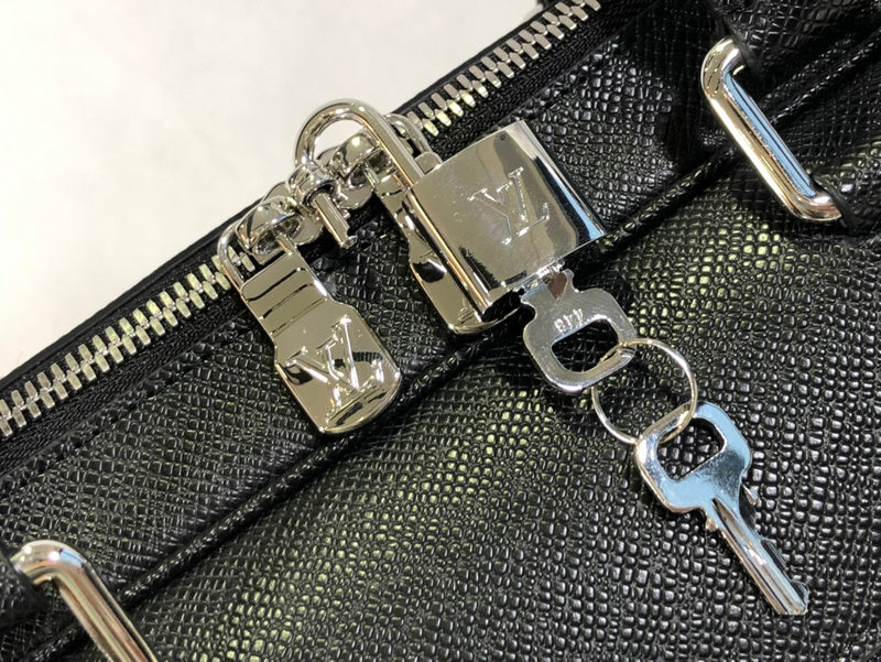 Alice Bags- Louis Vuittons  - 16011