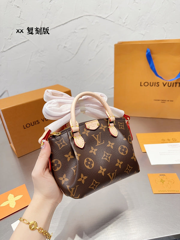 Alice bags - Louis Vuittons  - 14918