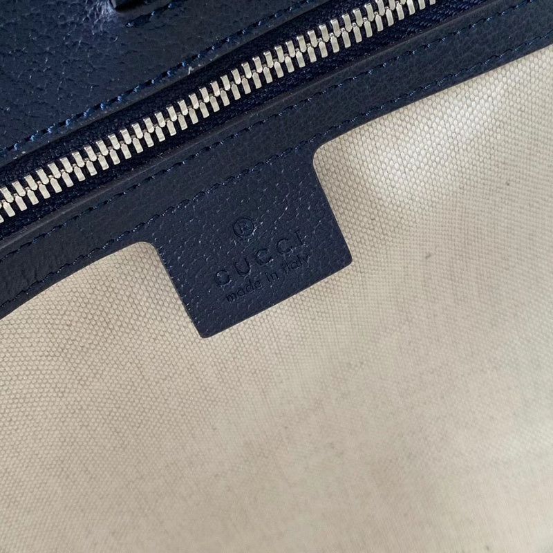 Gucci   Luxury Bags  985