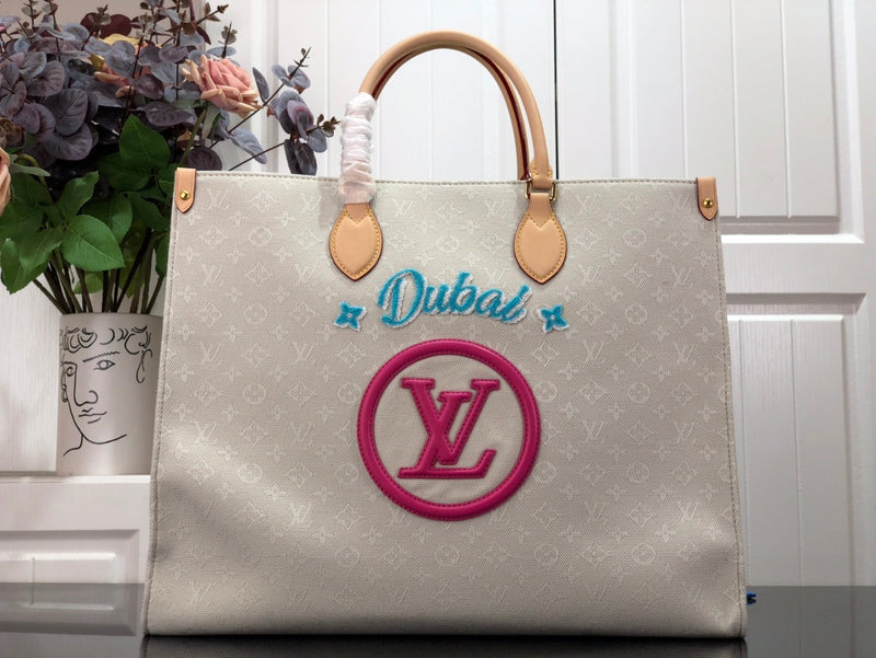 Alice Bags- Louis Vuittons  - 16500