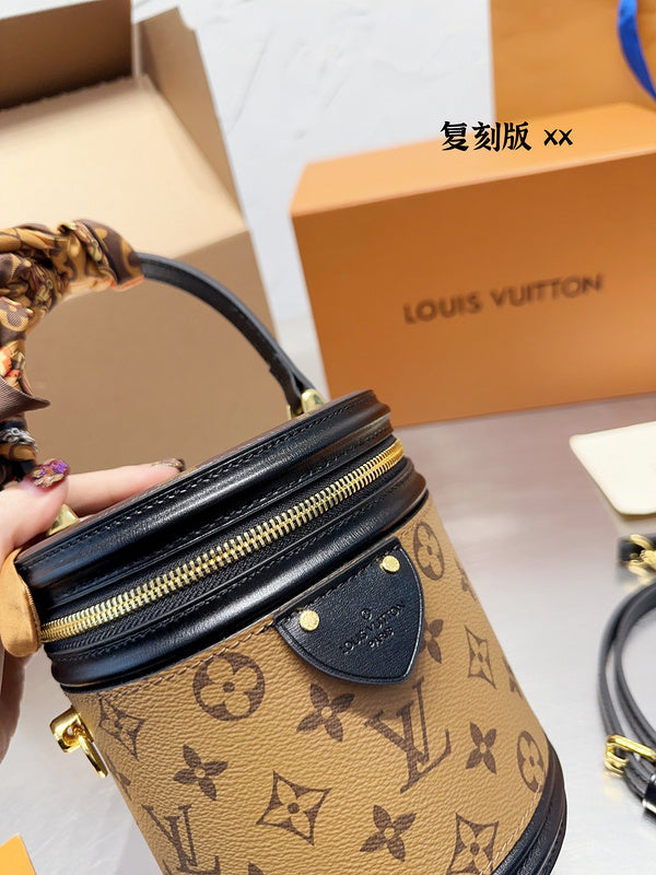 Alice bags - Louis Vuittons  - 15129