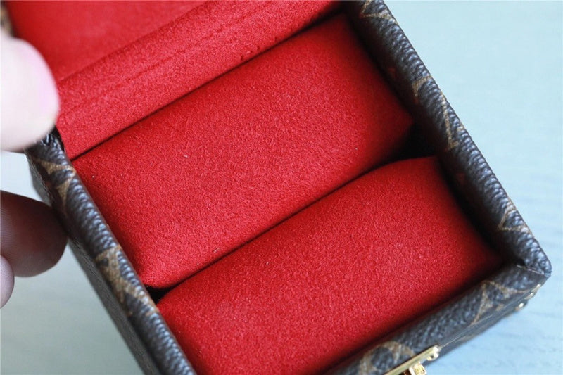 Alice bags - Louis Vuittons  - 9526