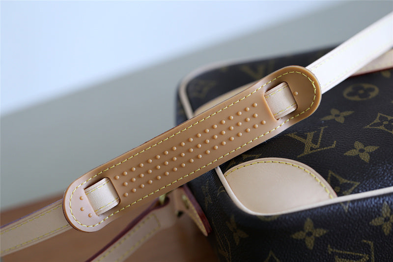 Alice bags - Louis Vuittons  - 7884