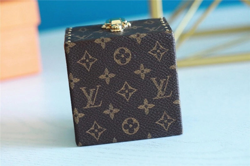 Alice bags - Louis Vuittons  - 9525