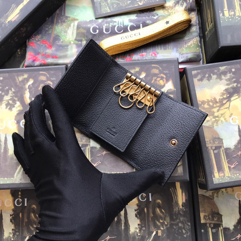 Gucci   Luxury Bags  861