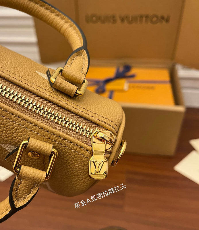 Alice Bags- Louis Vuittons  - 16200