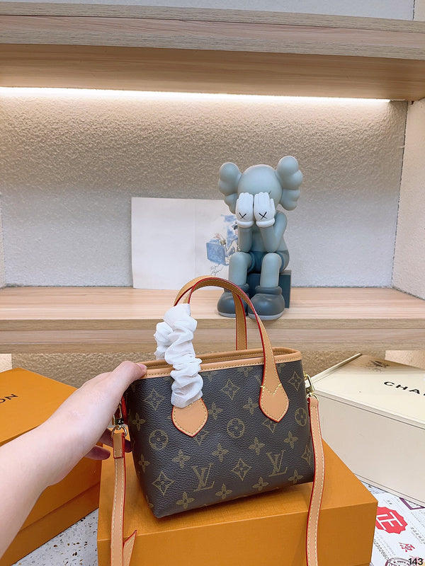 Alice bags - Louis Vuittons  - 14877
